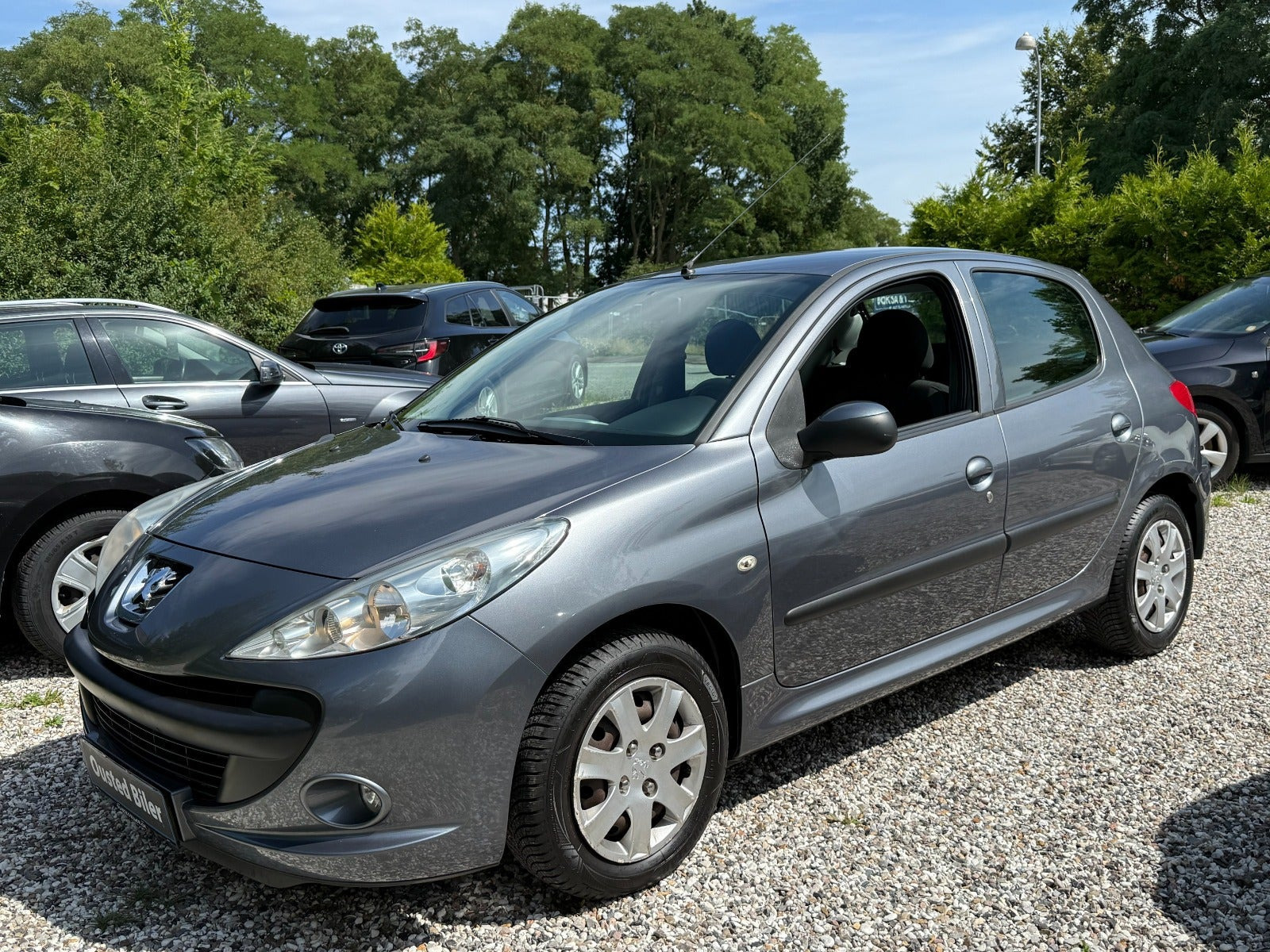 undefined Peugeot 206+ fra 2011