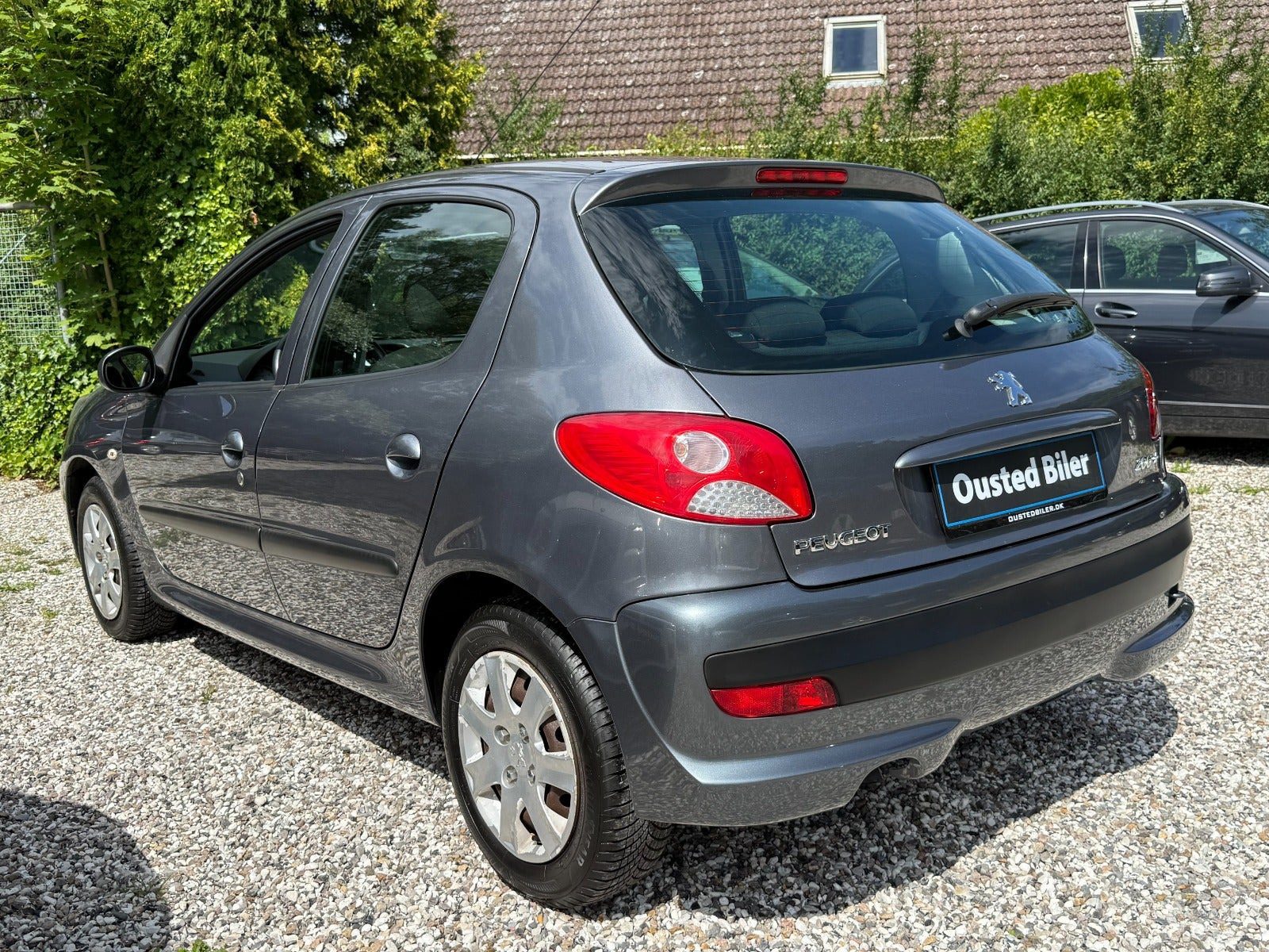 undefined Peugeot 206+ fra 2011