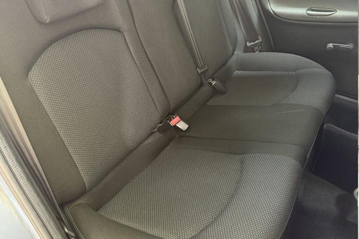 undefined Peugeot 206+ fra 2011