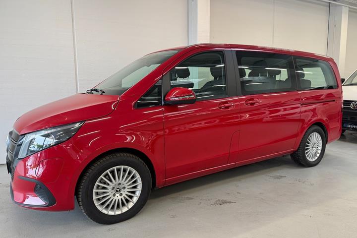 undefined Mercedes EQV300 fra 2024