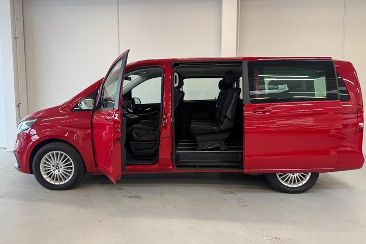 undefined Mercedes EQV300 fra 2024