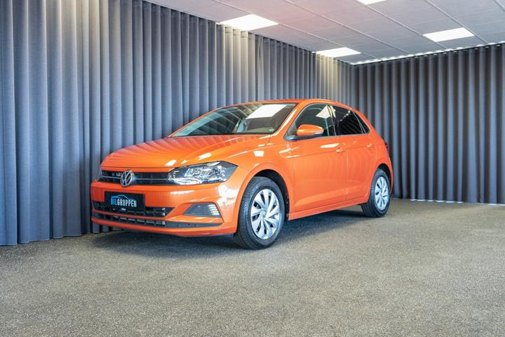 Orange VW Polo fra 2019