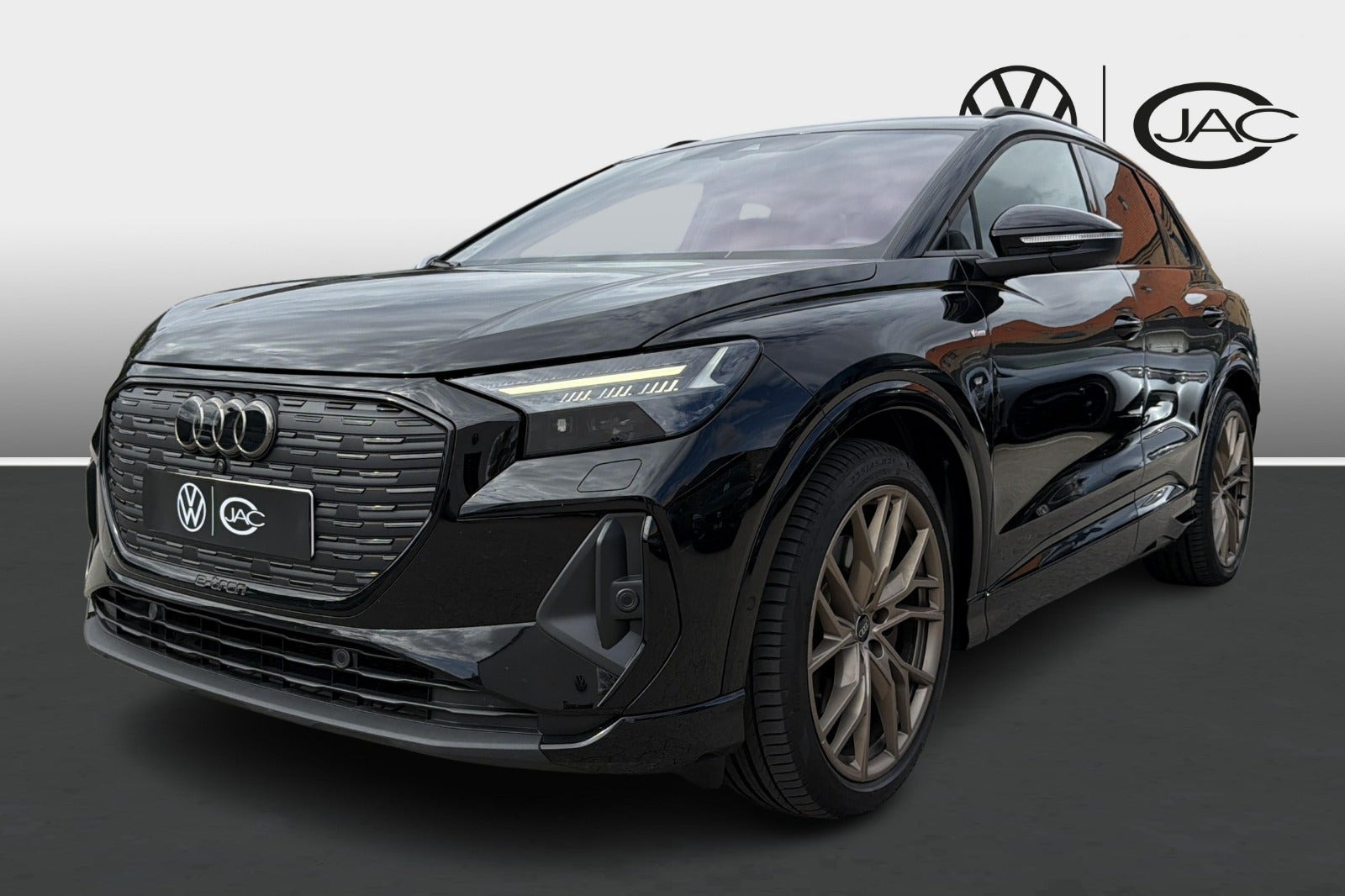 Bronze Audi Q4 e-tron fra 2025
