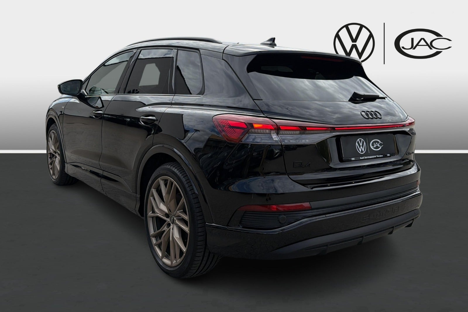Bronze Audi Q4 e-tron fra 2025