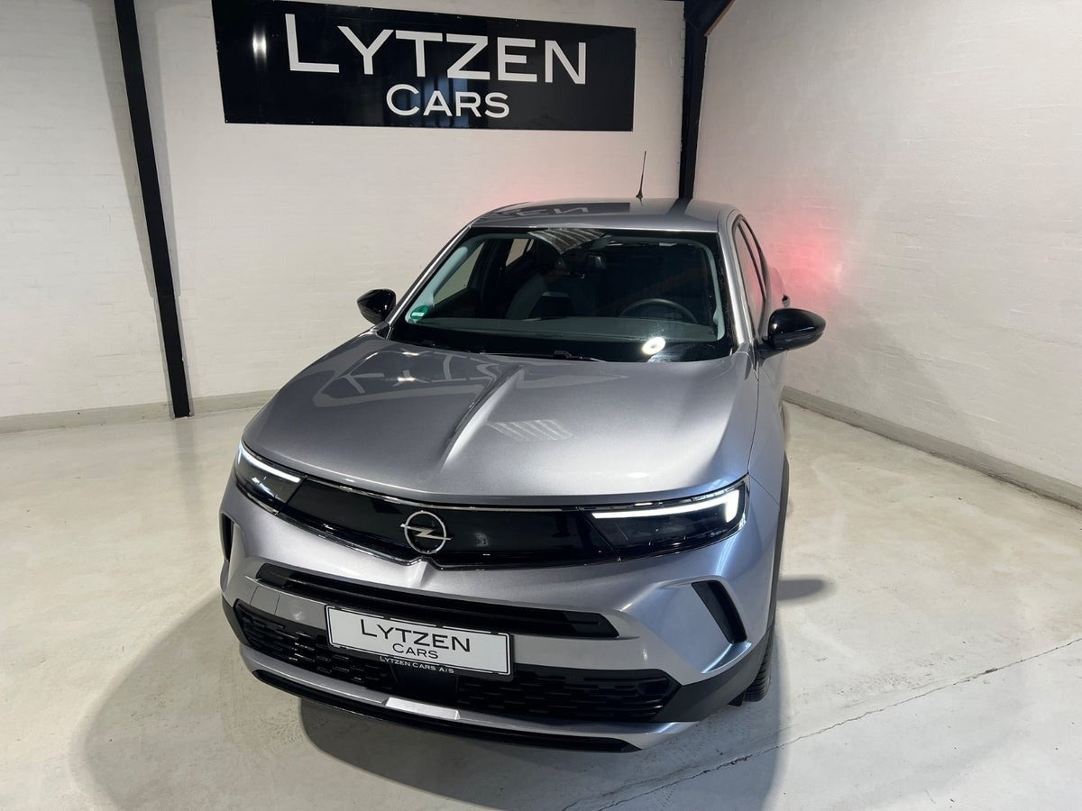 Sølv Opel Mokka-e fra 2023