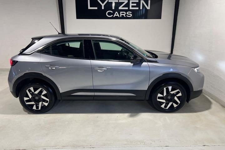Sølv Opel Mokka-e fra 2023
