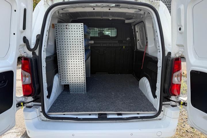Hvid Citroën Berlingo fra 2021