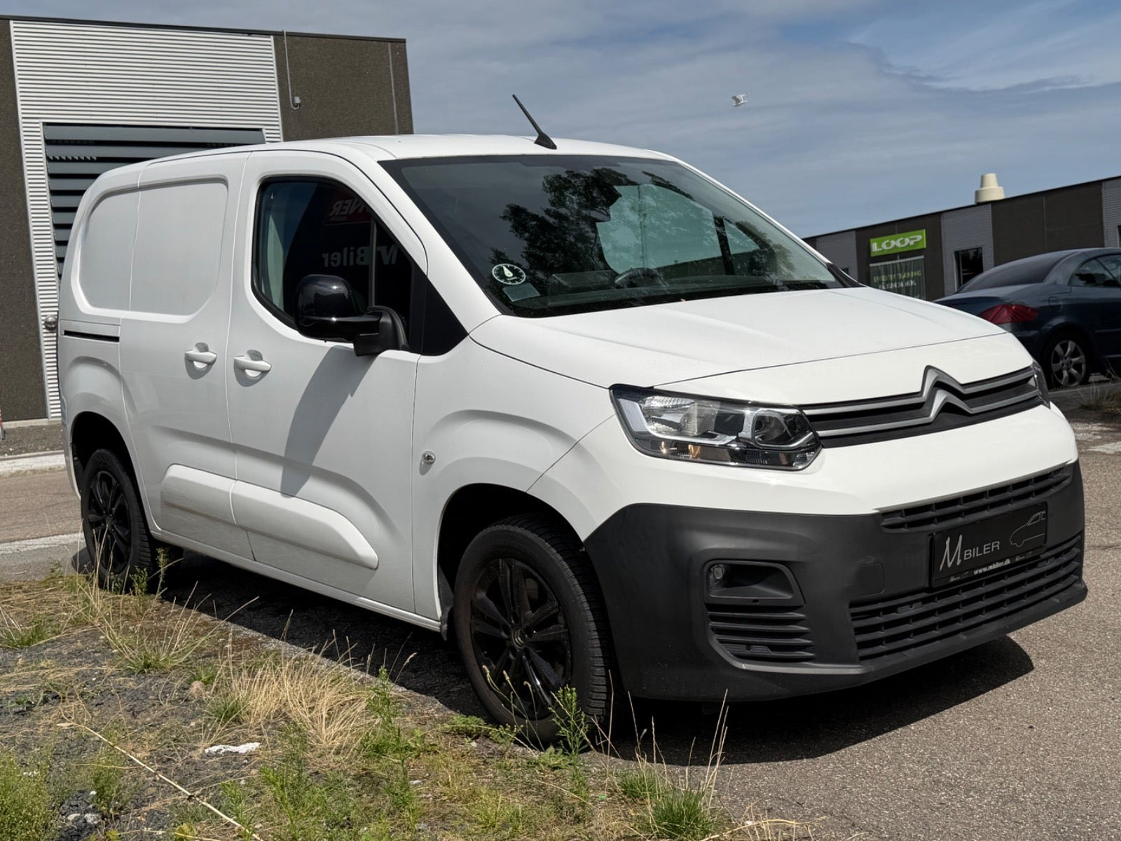 Hvid Citroën Berlingo fra 2021