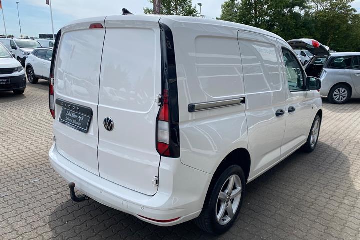 Hvid VW Caddy fra 2021