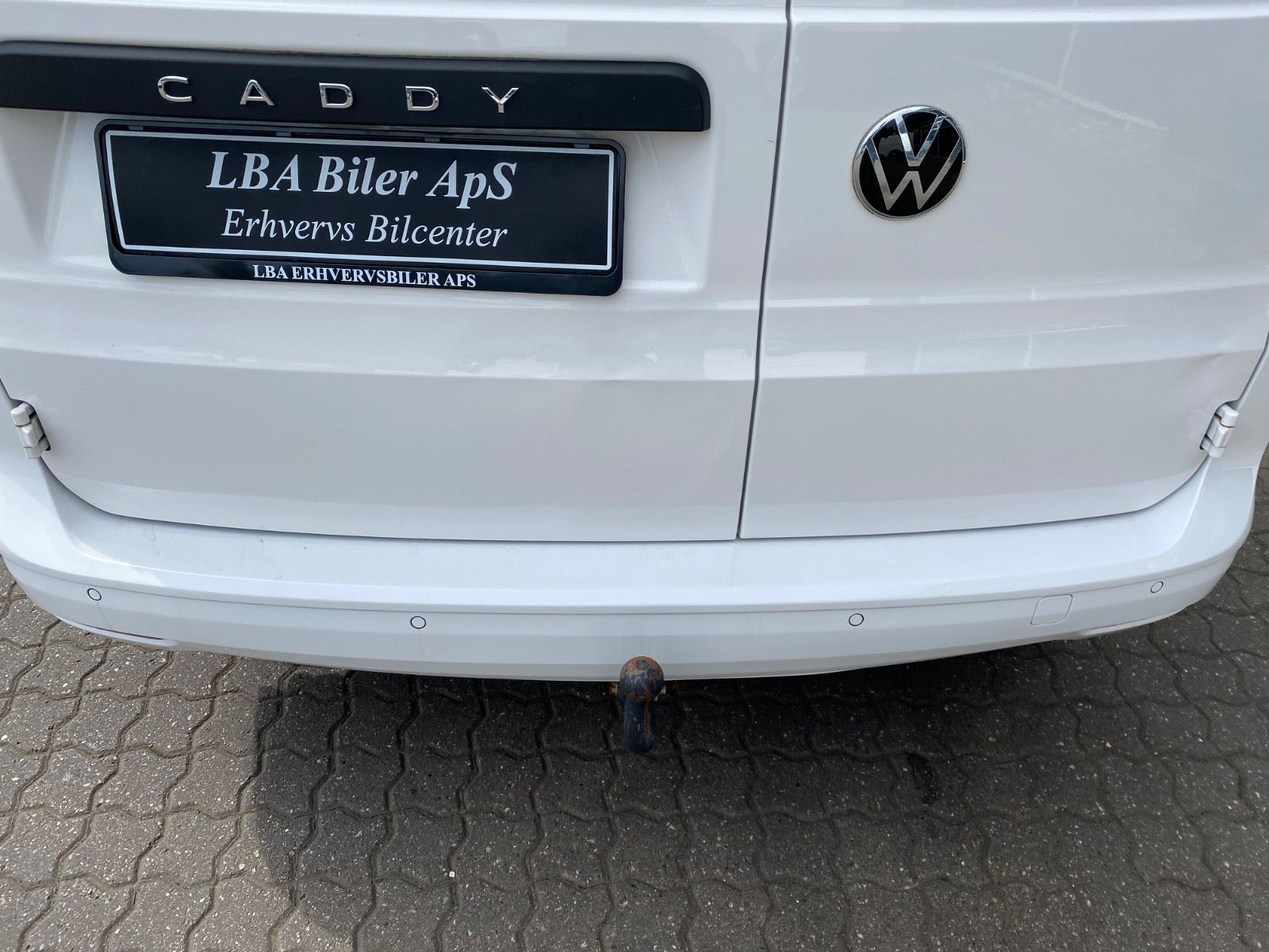 Hvid VW Caddy fra 2021