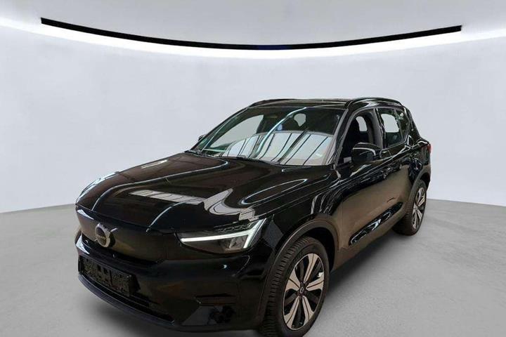 Sort Volvo XC40 fra 2023