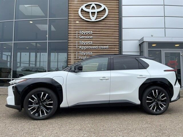 Toyota BZ4X EL Executive Panorama AWD 343HK 5d Aut.