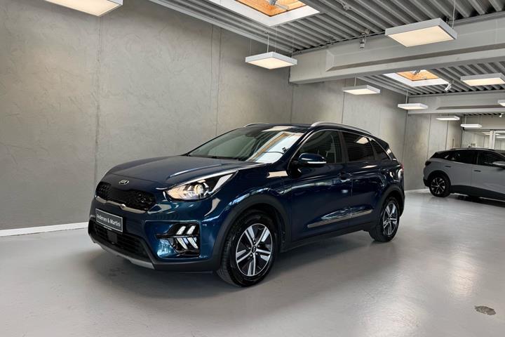 Blå Kia Niro fra 2021