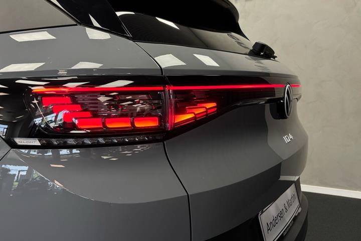 Grå VW ID.4 fra 2021