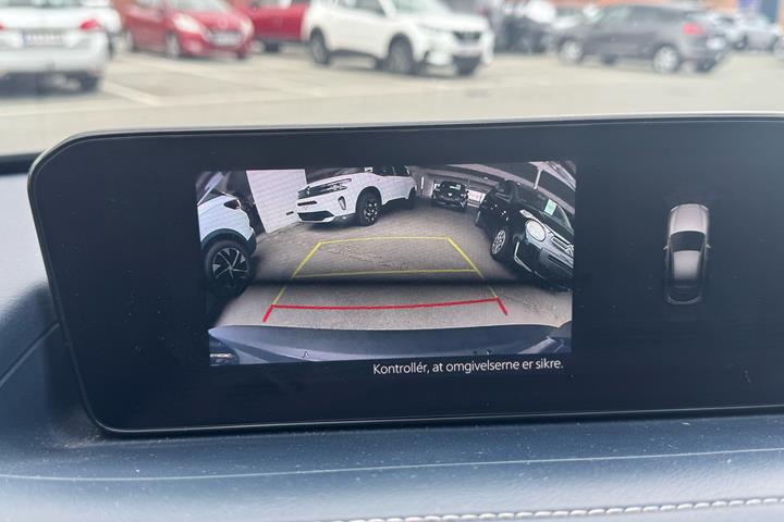 Grå Mazda CX-30 fra 2020