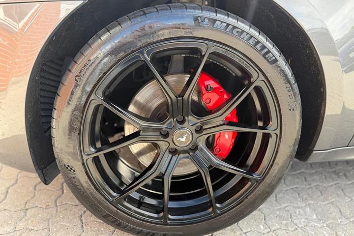 undefined Porsche Macan Turbo fra 2015