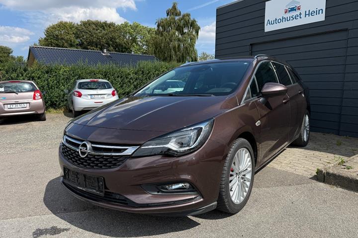 Brun Opel Astra fra 2017