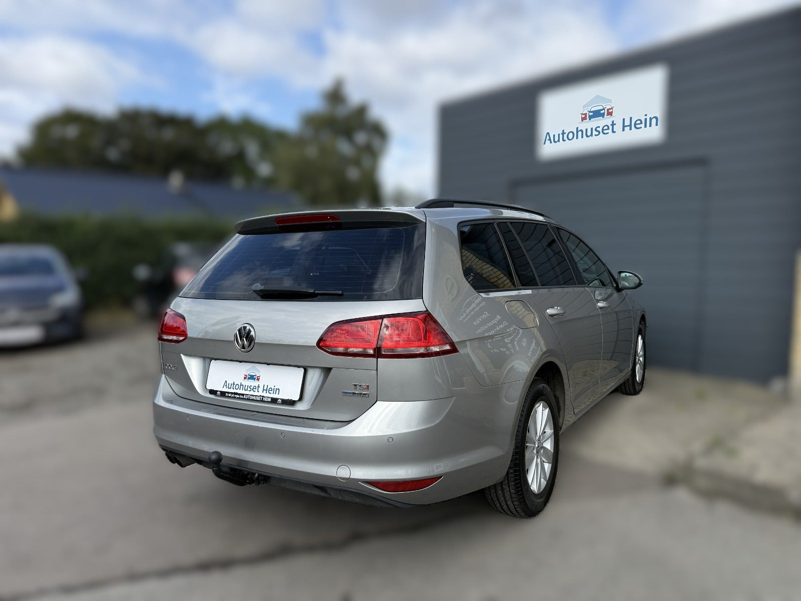 Orange VW Golf VII fra 2014