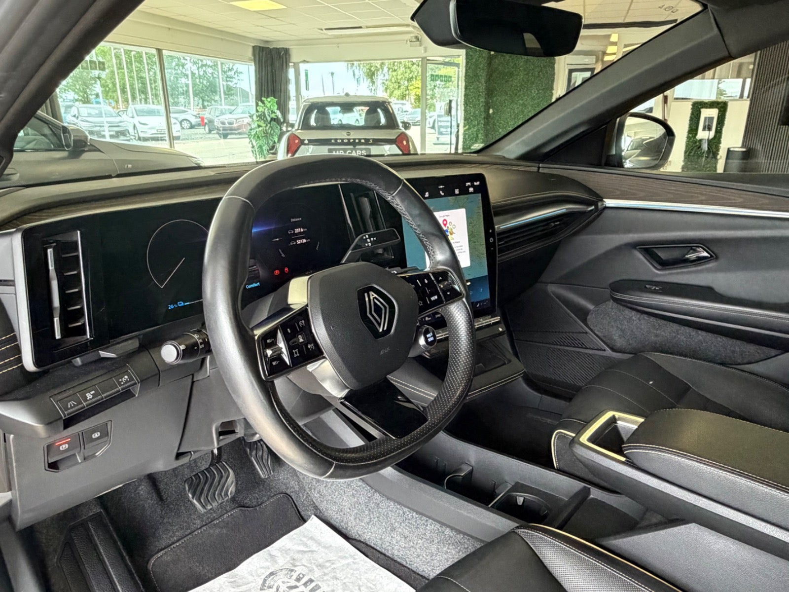 Sort Renault Megane E-Tech fra 2022