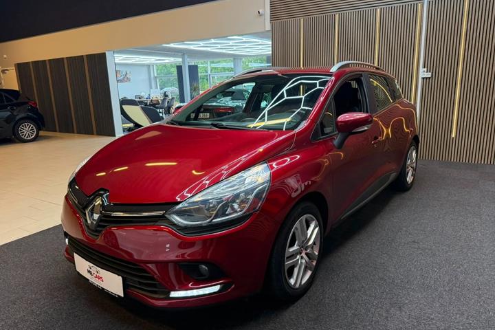 Grå Renault Clio IV fra 2019