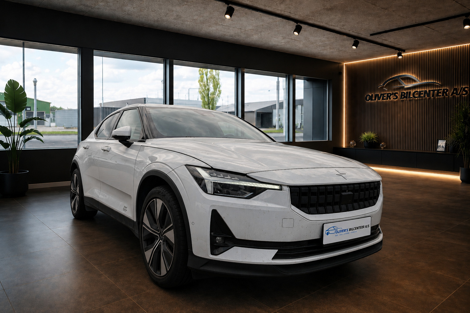 Hvid Polestar 2 fra 2023