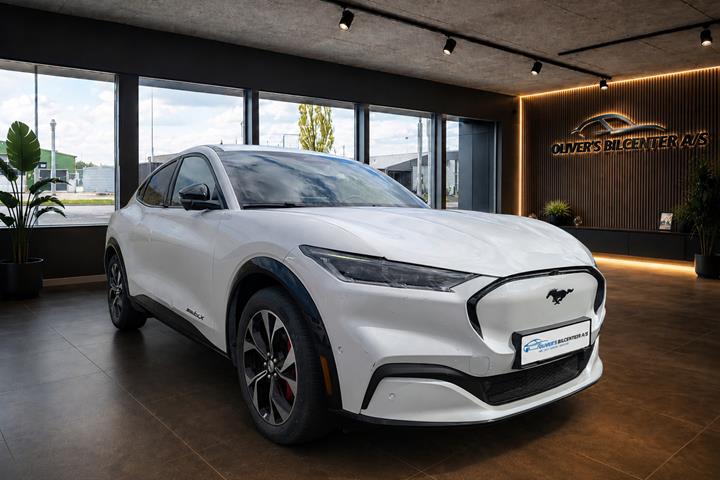 undefined Ford Mustang Mach-E fra 2023