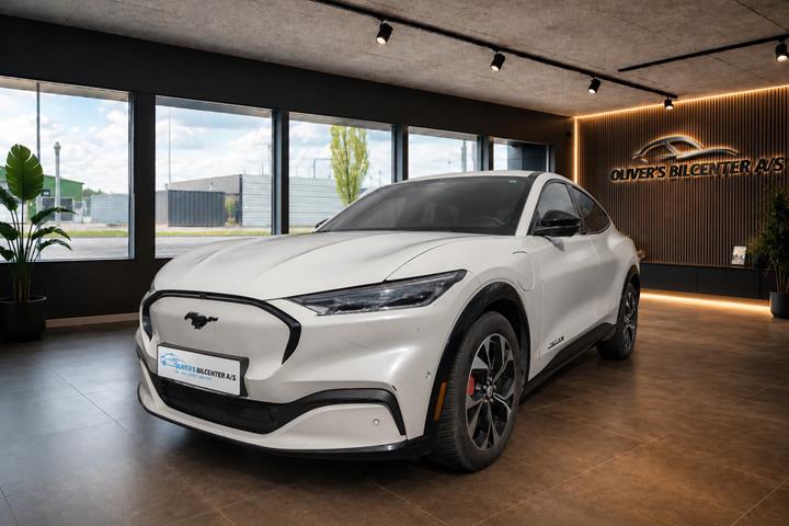 undefined Ford Mustang Mach-E fra 2023