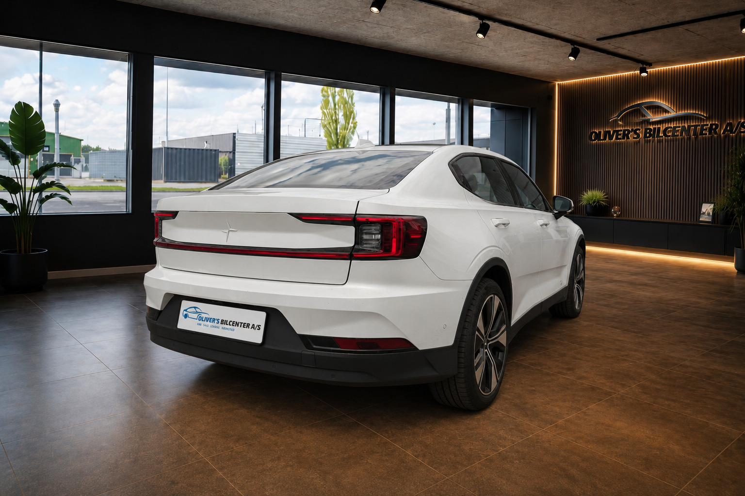 Hvid Polestar 2 fra 2023