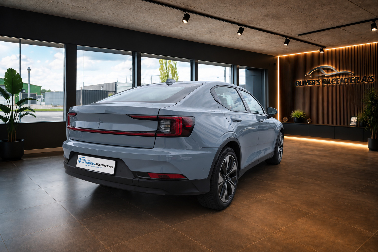 Grå Polestar 2 fra 2023