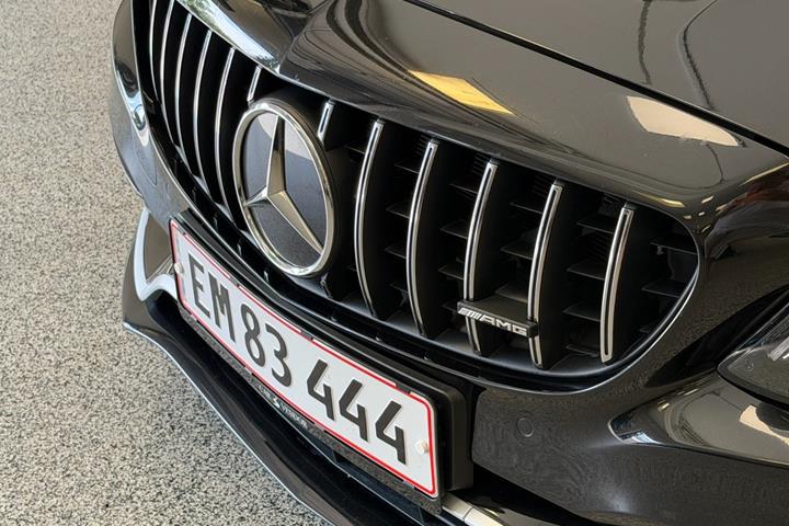 Sort Mercedes C63 fra 2019