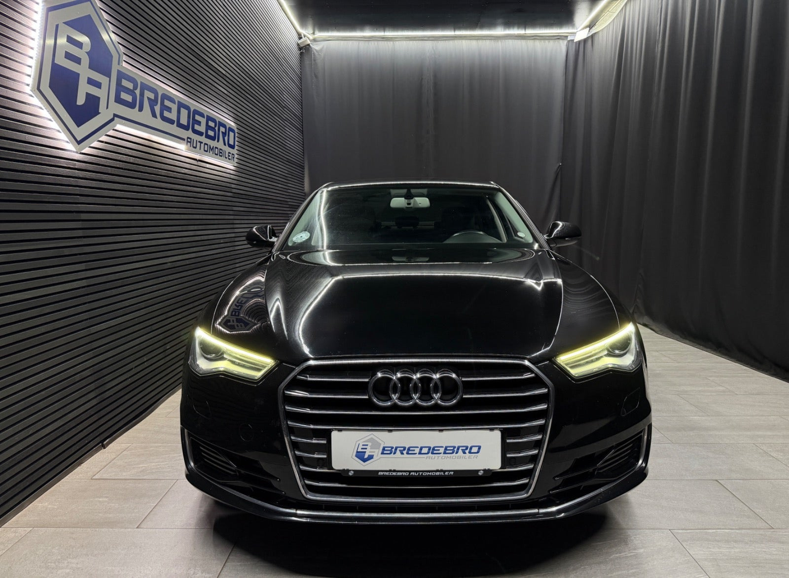Sort Audi A6 fra 2015
