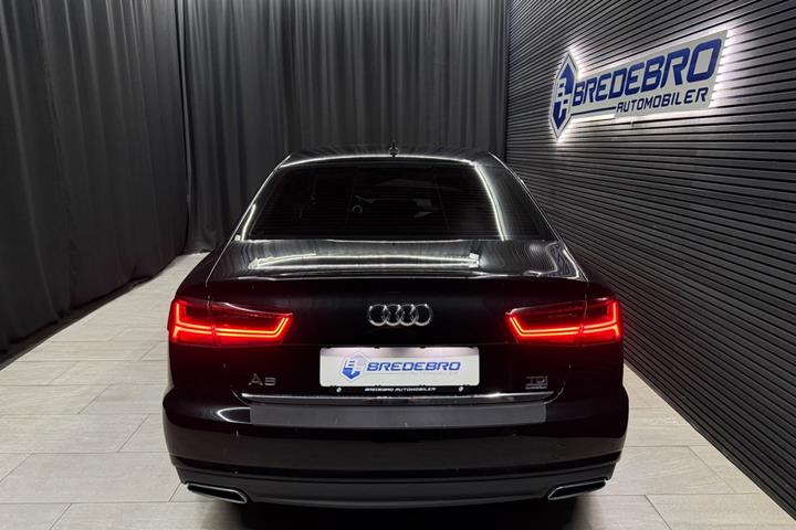 Sort Audi A6 fra 2015