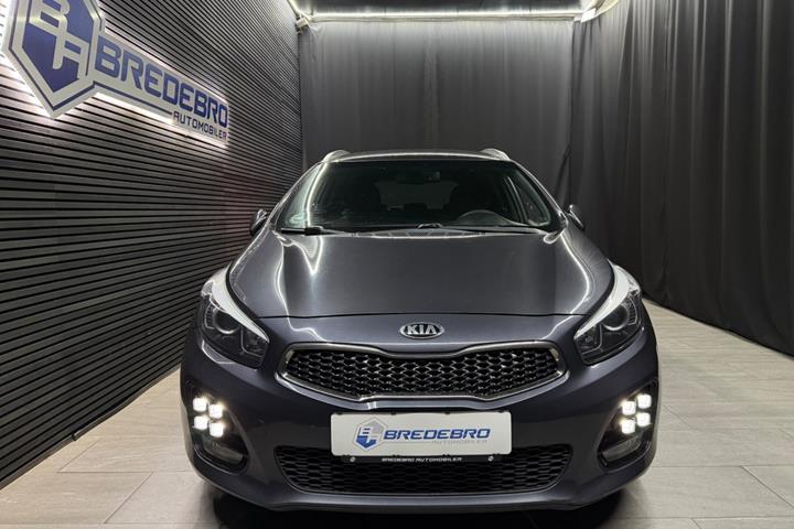 Grå Kia Ceed fra 2018