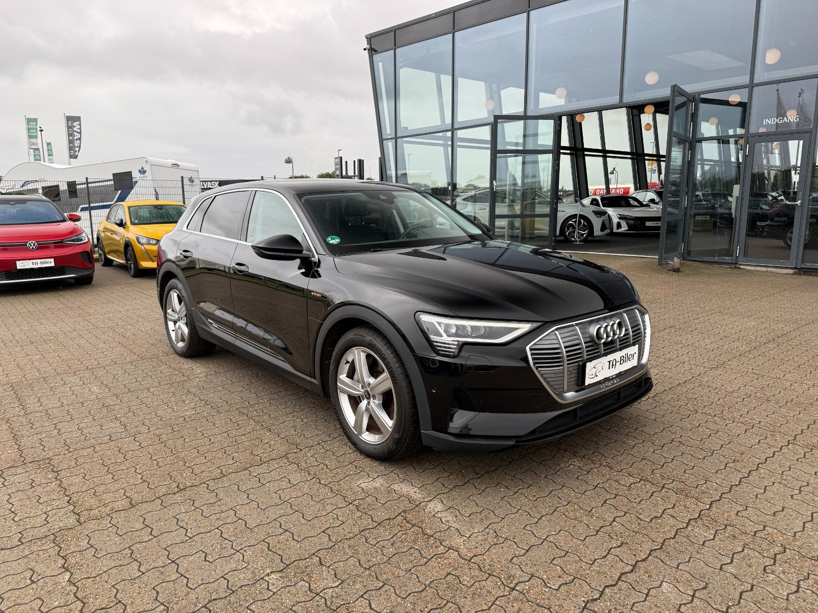 Audi e-tron 50 quattro
