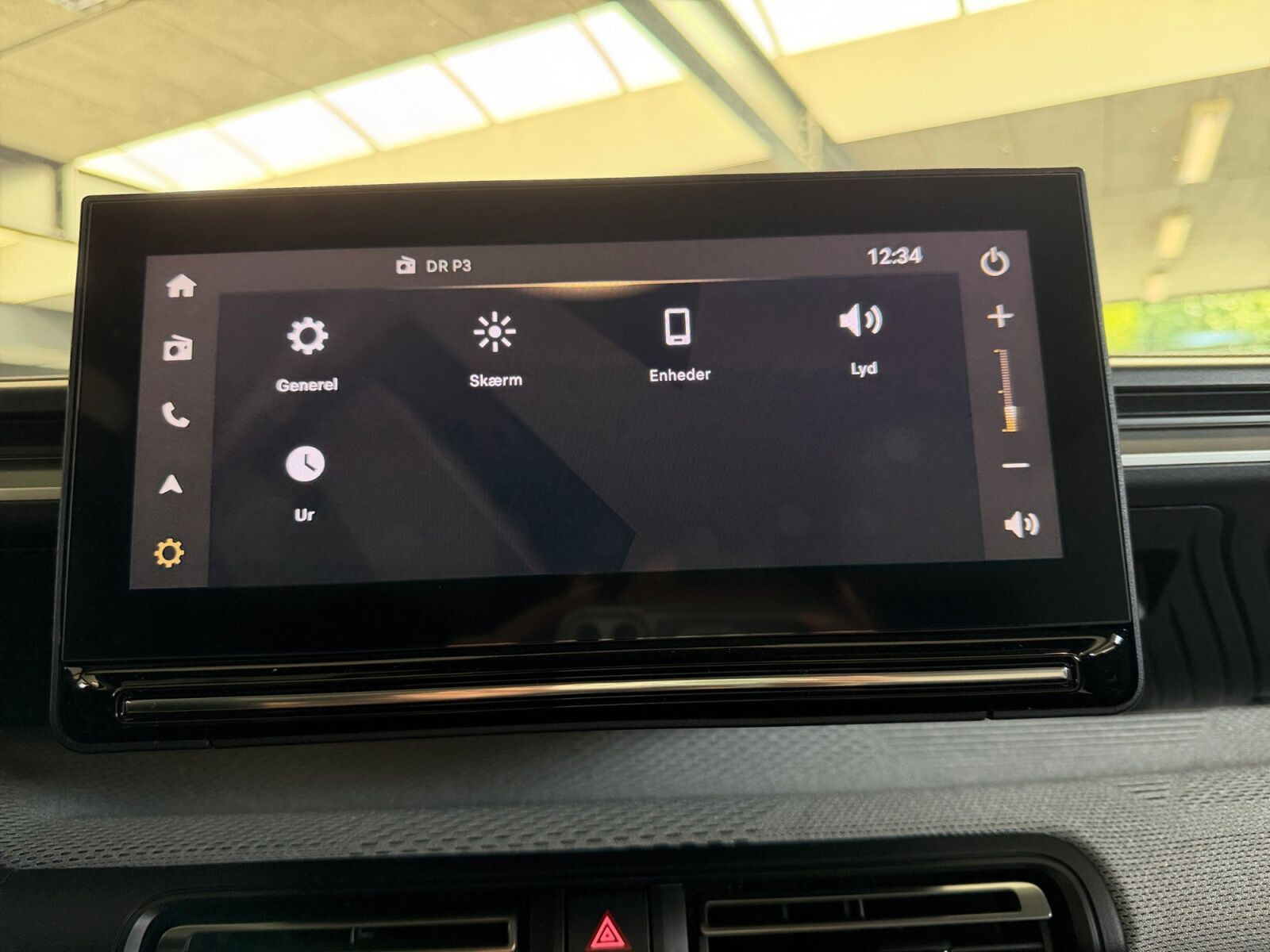Grå Citroën e-C3 Aircross fra 2025