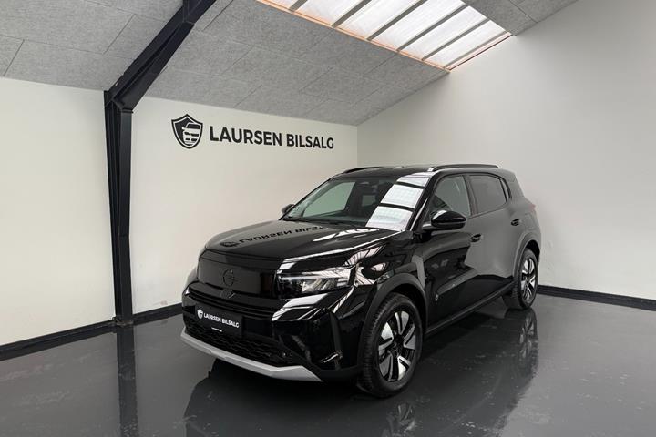 Sort Opel Frontera fra 2025