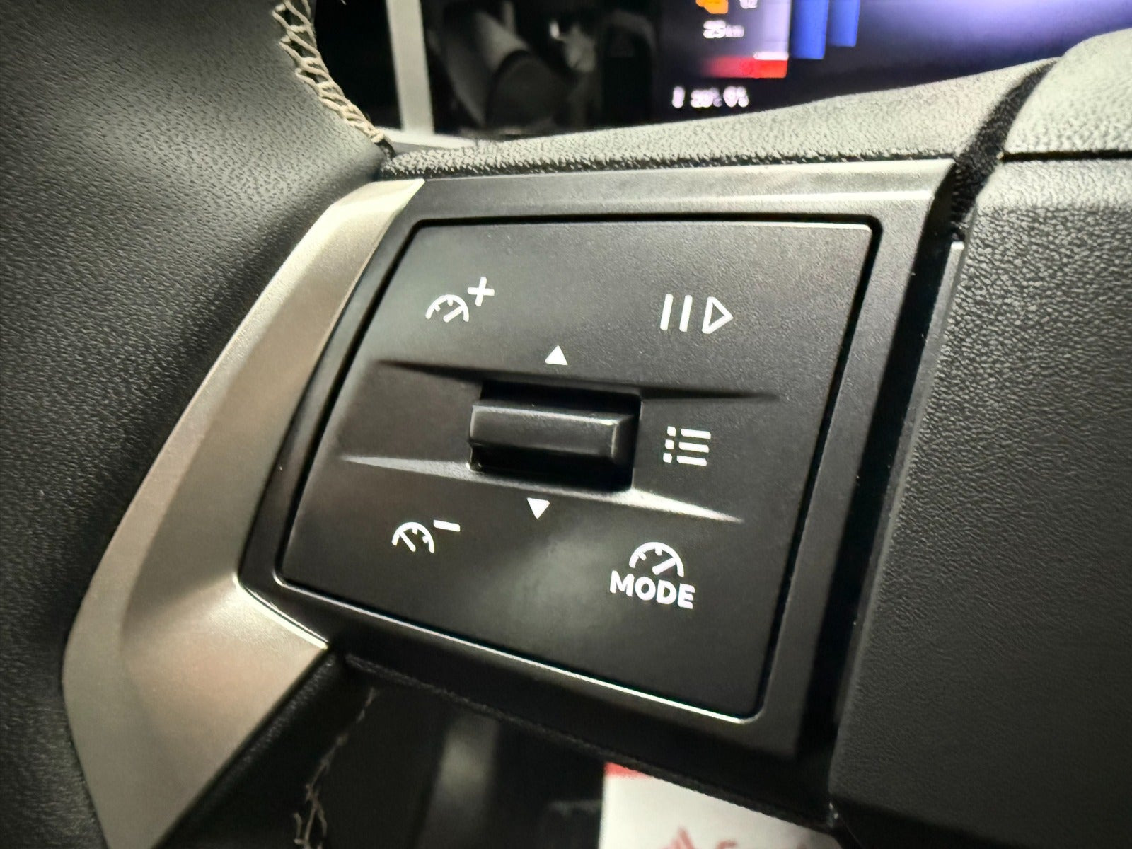 Sort Opel Frontera fra 2025