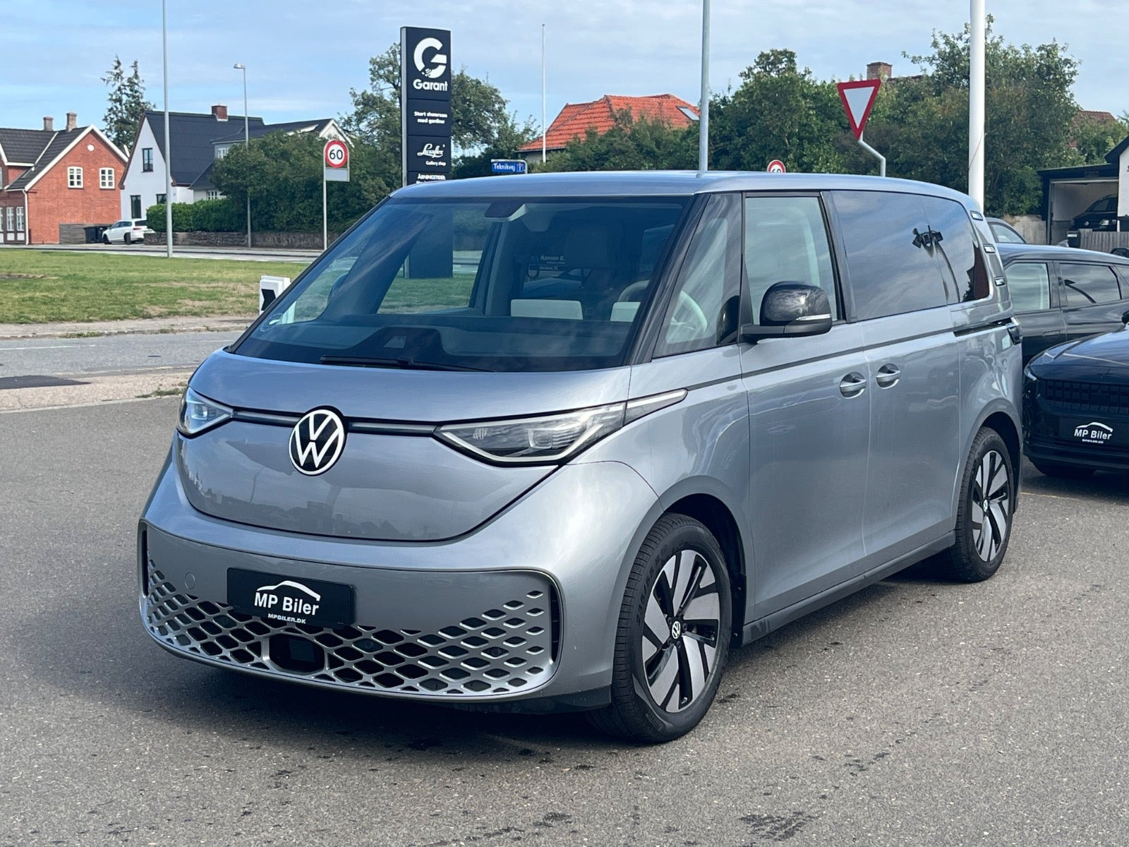 VW ID.Buzz 77 Pro Design SWB
