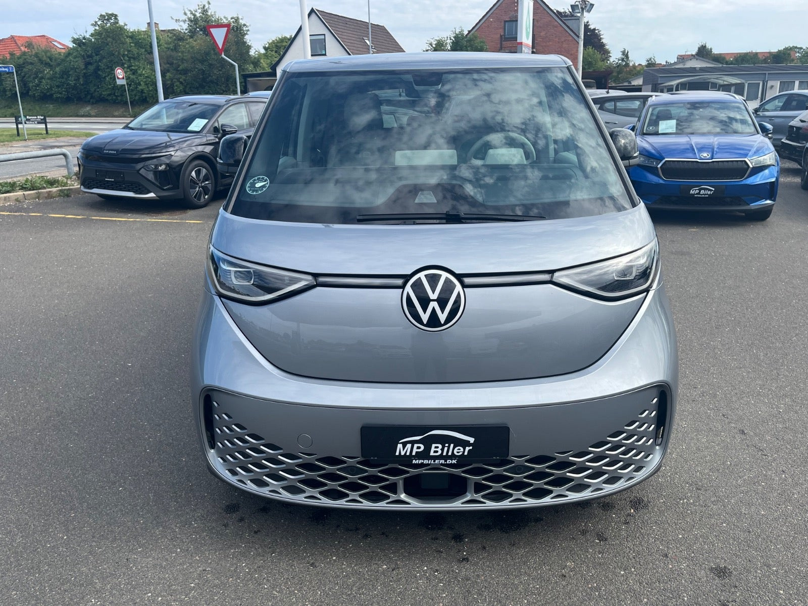 Grå VW ID.Buzz fra 2023