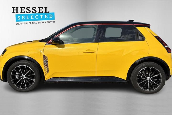 Gul Renault 5 E-Tech fra 2025