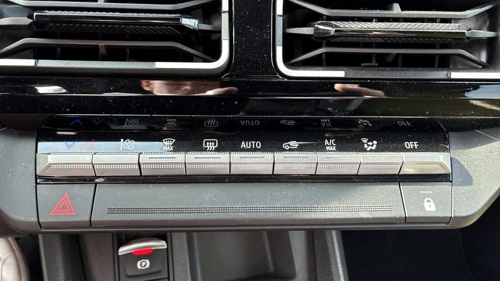 Gul Renault 5 E-Tech fra 2025