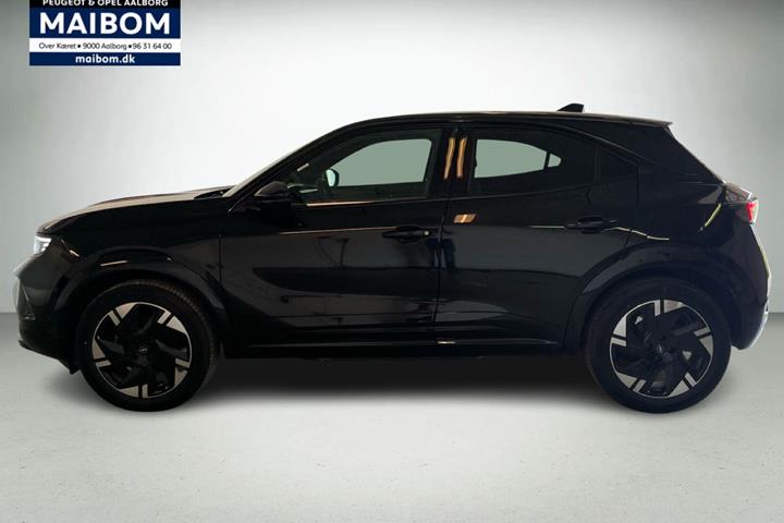 Sort Opel Mokka-e fra 2025