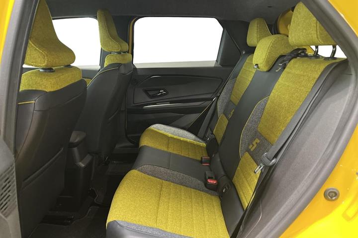 Gul Renault 5 E-Tech fra 2026