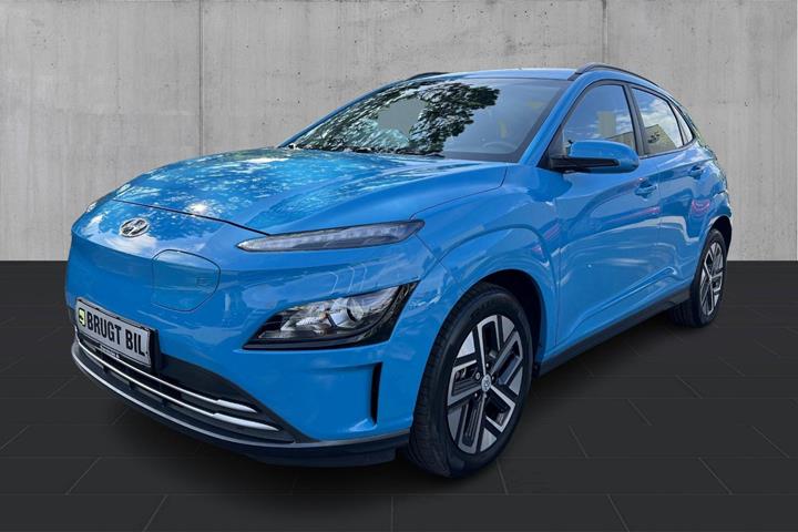 Blå Hyundai Kona fra 2022