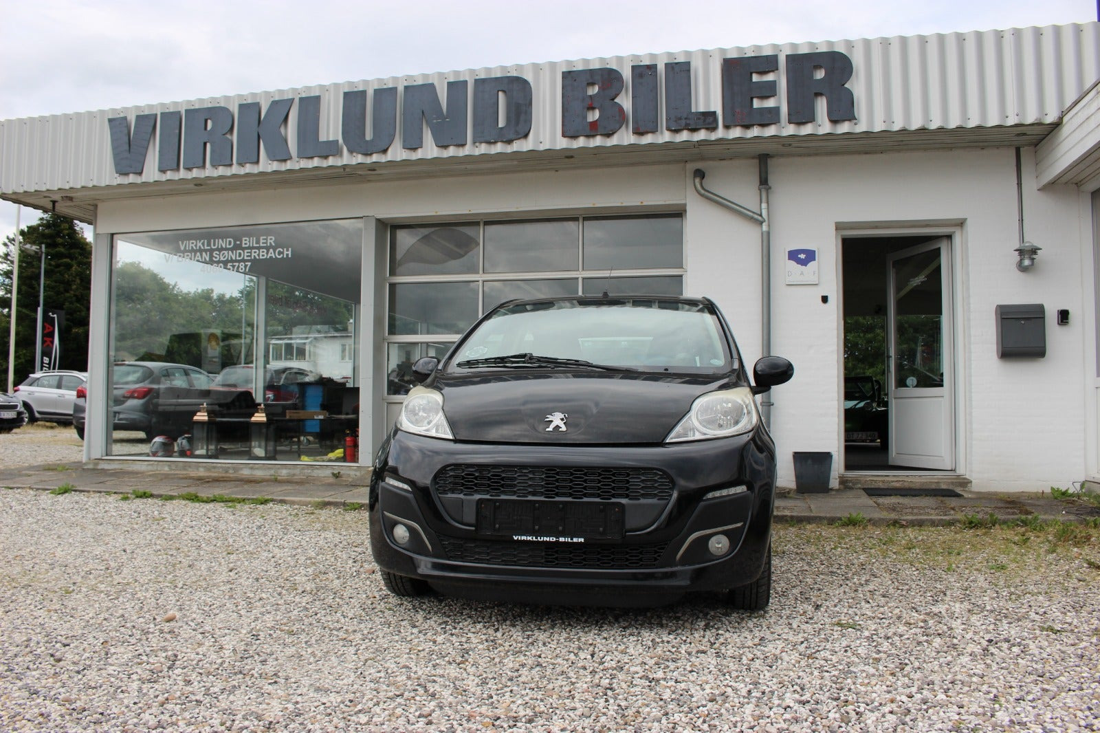 Sort Peugeot 107 fra 2014