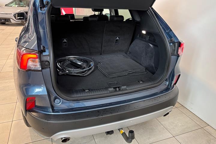 undefined Ford Kuga fra 2021