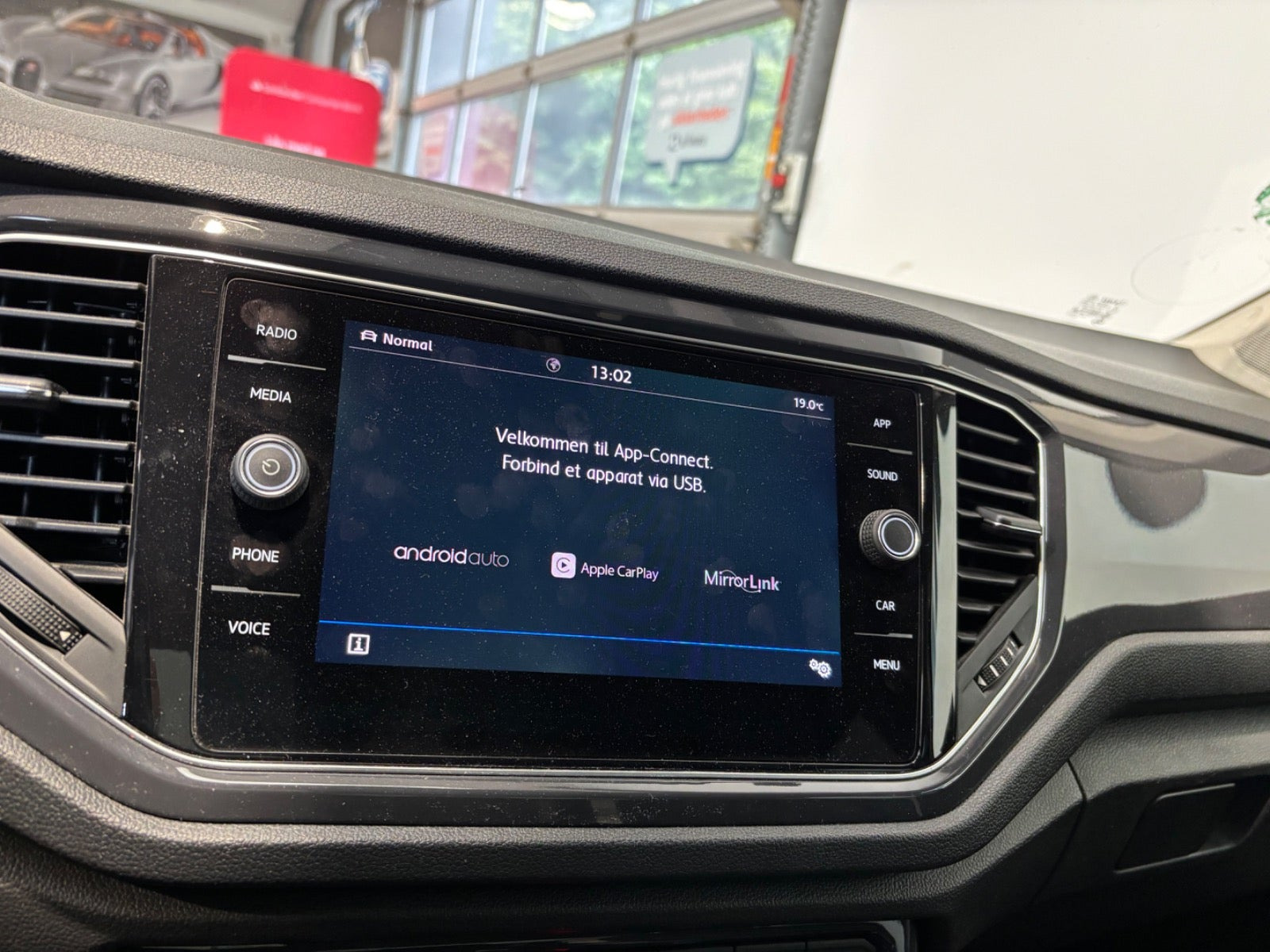 Brun VW T-Roc fra 2020