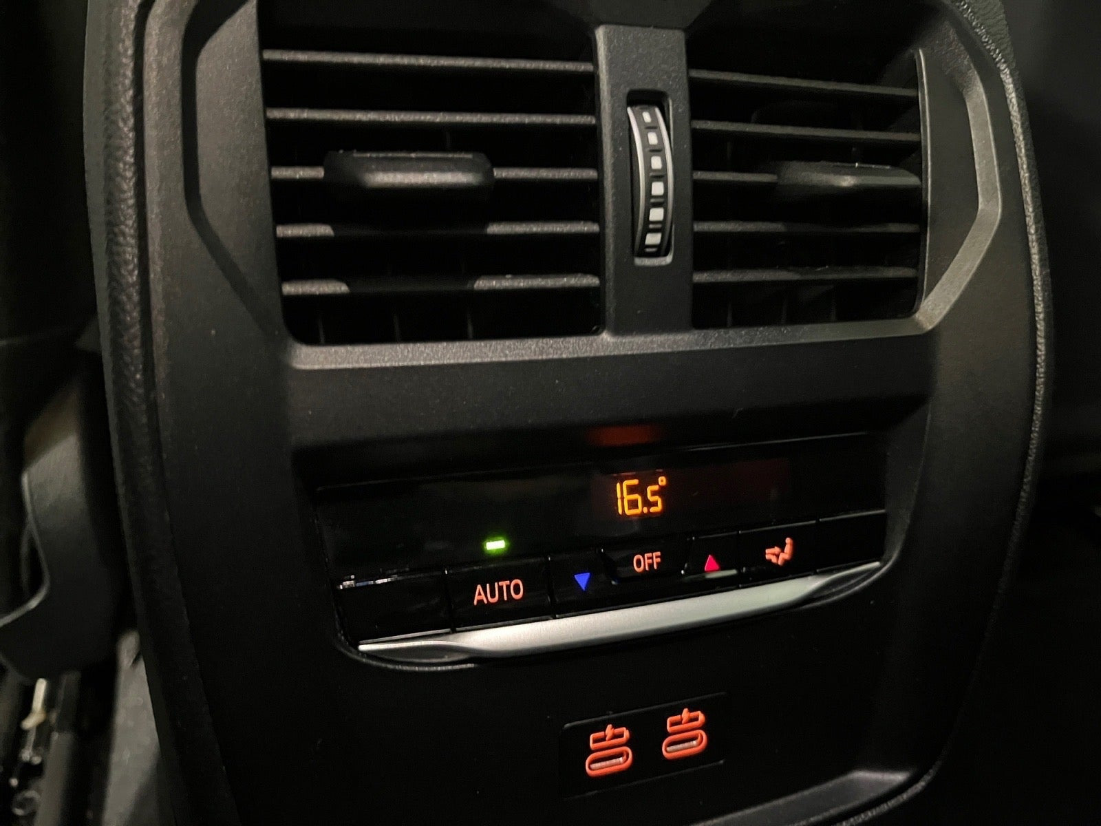 Sort BMW i4 fra 2025