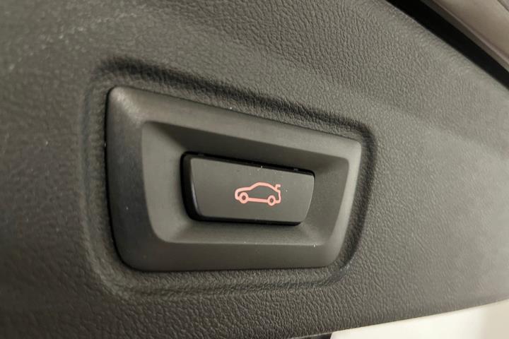 Sort BMW i4 fra 2025