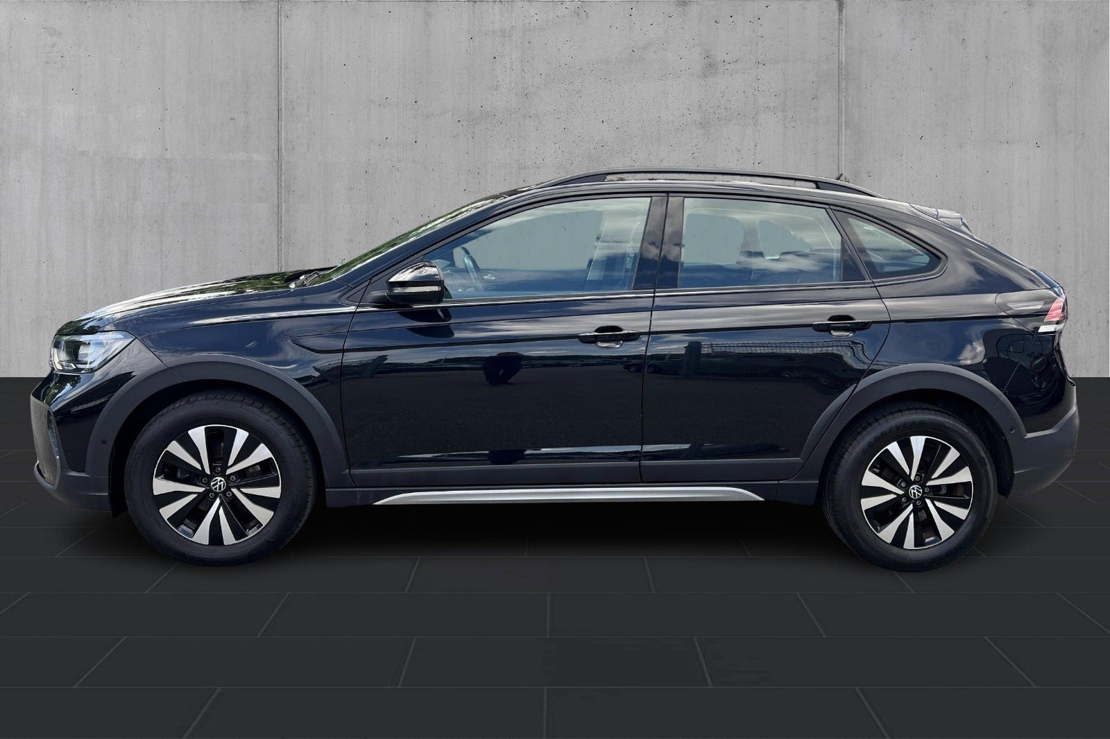 Grå Subaru Solterra fra 2024